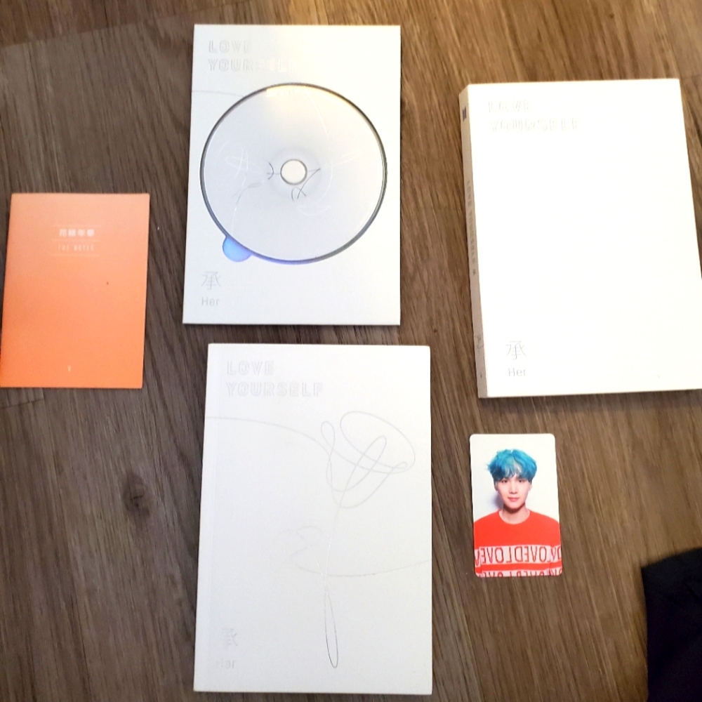 BTS Love Yourself: Her Album